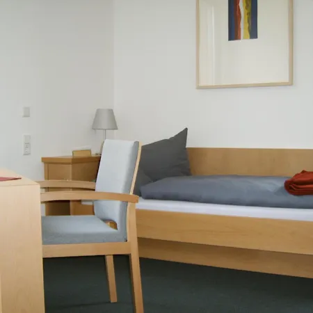 Hotel Tagungshaus Himmelspforten - Self Check-in Wurzburg
